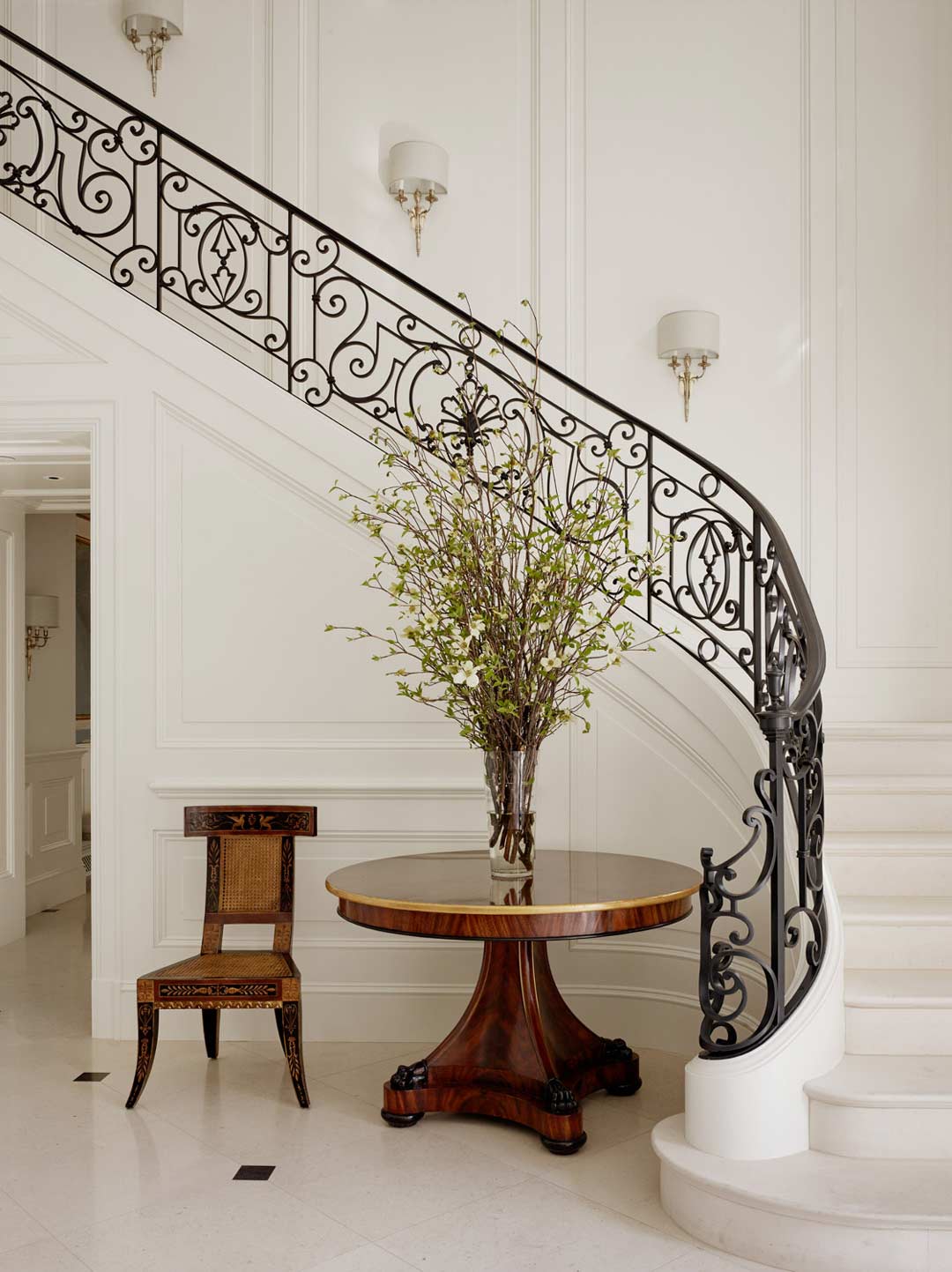 An Elegant Entry Way Staircase And Dark Vintage Timber Furniture Brings A Rich Sense Of Luxuary To This Old Money Aesthetic Home 
