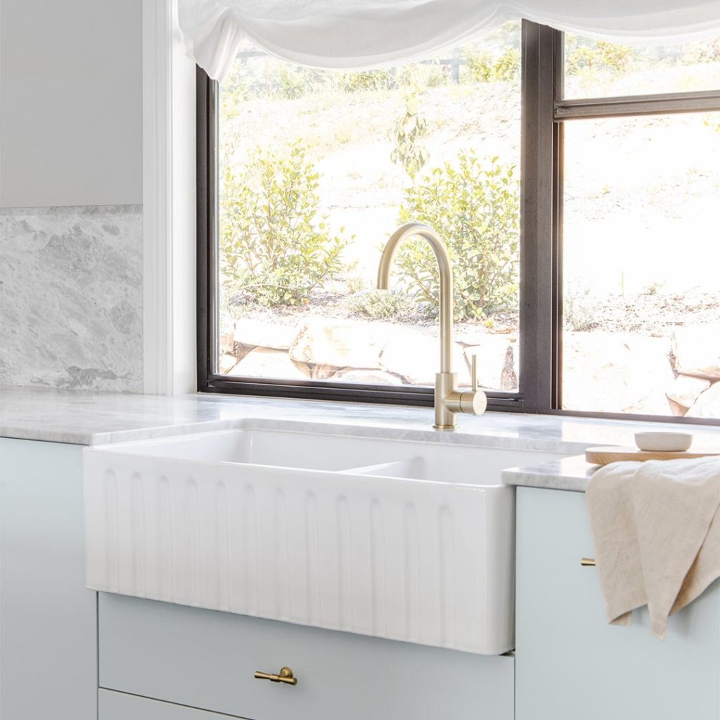 Henley Double Fluted Farmhouse Sink - White - No Overflow - ABI ...